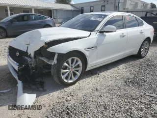2018 Jaguar XF 25t Premium with VIN SAJBJ4FX1JCY59486, listed as a Copart auction lot 78463744 with 126,214 mi miles and Salvage Title. Bid and sale history available at carsss.com. Image 1.