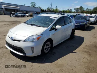 2014 Toyota Prius Four with VIN JTDKN3DU9E1780705, listed as a Copart auction lot 57284555 with 66,586 mi miles and Salvage title. Bid and sale history available at DreamBid. Image 1.