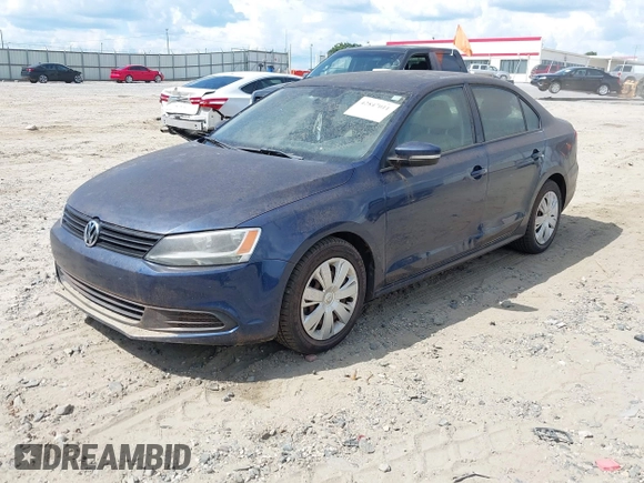 2012 Volkswagen Jetta SE with VIN 3VWDX7AJXCM321247, listed as a IAAI auction lot 42847011 with 232,459 mi miles and . Bid and sale history available at DreamBid. Image 2.