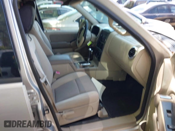 2007 Ford Explorer Sport Trac XLT z VIN 1FMEU51K47UA09905, wystawiony jako IAAI lot #42063335 z przebiegiem 156 987 mil mil oraz . Historia ofert i sprzedaży dostępna na DreamBid. Obrazek 5.