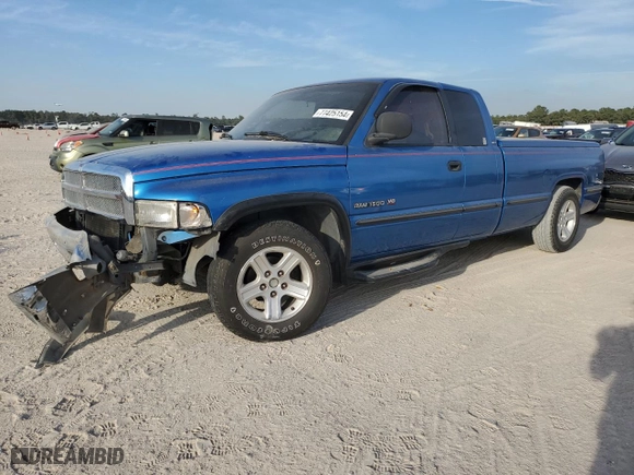 1999 Dodge Ram 1500 with VIN 3B7HC13Y4XG163290, listed as a Copart auction lot 77425154 with 171,439 mi miles and Salvage Title. Bid and sale history available at carsss.com. Image 1.