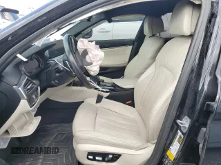 2018 BMW 5 Series M550i xDrive with VIN WBAJB9C55JG463848, listed as a Copart auction lot 48485765 with 47,078 mi miles and Salvage Title. Bid and sale history available at carsss.com. Image 7.