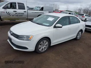 2013 Volkswagen Jetta Sedan SE with VIN 3VWDP7AJ2DM296698, listed as a IAAI auction lot 41715567 with 24,889 mi miles. Bid and sale history available at carsss.com. Image 2.