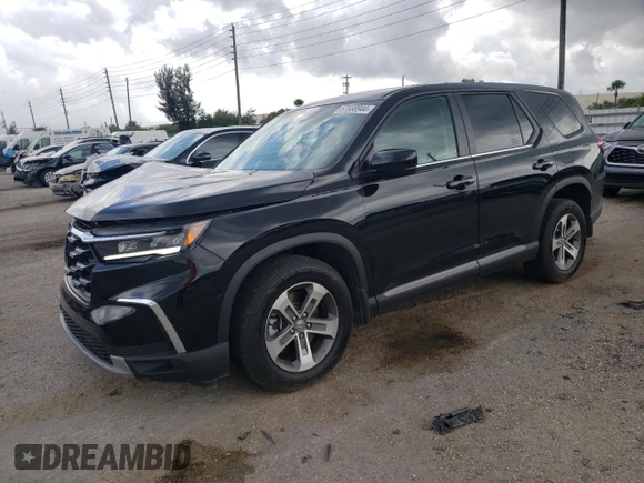 2024 Honda Pilot EX-L 8 Passenger with VIN 5FNYG2H47RB014185, listed as a Copart auction lot 67668944 with 3,981 mi miles and Salvage Title. Bid and sale history available at carsss.com. Image 1.