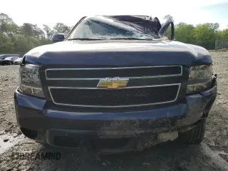 2011 Chevrolet Suburban LS with VIN 1GNWKLEG2BR389659, listed as a Copart auction lot 54923925 with 151,879 mi miles and Salvage title. Bid and sale history available at DreamBid. Image 5.