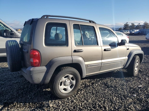 2003 Jeep Liberty Sport with VIN 1J4GL48K53W641210, listed as a Copart auction lot 44279145 with 215,498 mi miles and Clean Title. Bid and sale history available at carsss.com. Image 3.