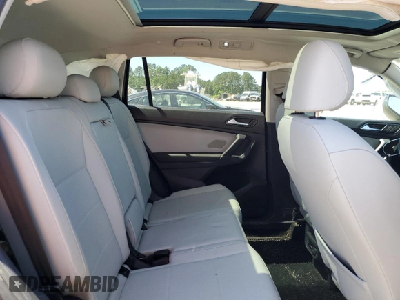 2018 Volkswagen Tiguan SEL с VIN 3VV2B7AX8JM132642, выставлен на аукционе Copart как лот 57807325 с пробегом 66 292 миль миль и Списание • Salvage title. История ставок и продаж доступна на DreamBid. Изображение 11.