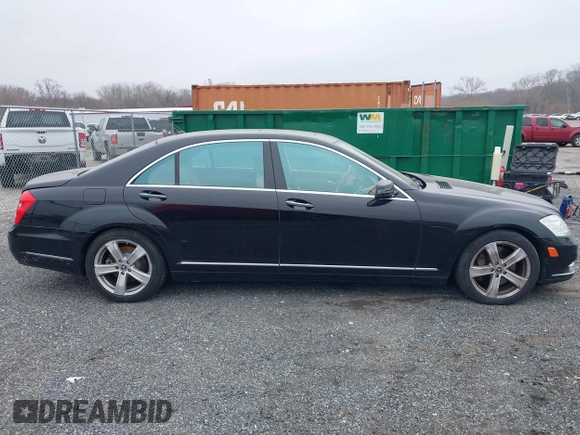 2010 Mercedes-Benz S 550 with VIN WDDNG8GB7AA329979, listed as a IAAI auction lot 41783705 with 124,126 mi miles and . Bid and sale history available at DreamBid. Image 13.