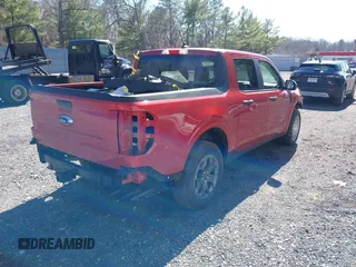 2024 Ford Maverick XLT z VIN 3FTTW8H94RRA90358, wystawiony jako IAAI lot #41842020 z przebiegiem 8 433 mil mil oraz . Historia ofert i sprzedaży dostępna na DreamBid. Obrazek 4.