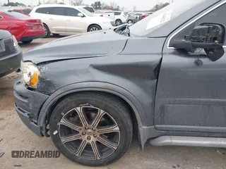 2007 Volvo XC90 V8 with VIN YV4CZ852471365438, listed as a IAAI auction lot 41448132 with 246,077 mi miles. Bid and sale history available at carsss.com. Image 6.