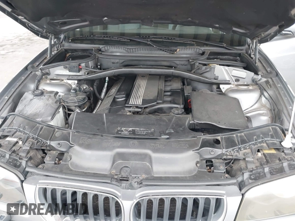 2005 BMW X3 3.0i with VIN WBXPA93495WD18319, listed as a IAAI auction lot 41906633 with 185,090 mi miles. Bid and sale history available at carsss.com. Image 10.