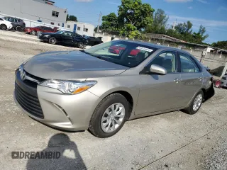 2016 Toyota Camry XLE with VIN 4T4BF1FK6GR545078, listed as a Copart auction lot 85676954 with 17,232 mi miles and Salvage Title. Bid and sale history available at carsss.com. Image 1.