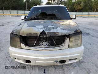 2003 Cadillac Escalade z VIN 1GYEC63T83R133508, wystawiony jako Copart lot #80091524 z przebiegiem Nie podano mil oraz Szkoda całkowita • Salvage title. Historia ofert i sprzedaży dostępna na DreamBid. Obrazek 5.