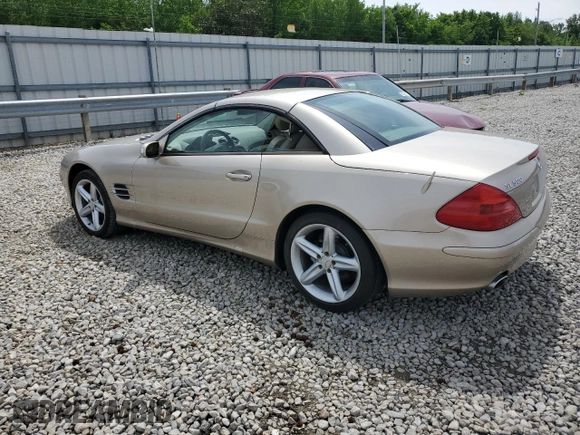 2005 Mercedes-Benz SL 500 with VIN WDBSK75F25F102914, listed as a Copart auction lot 54002705 with 117,692 mi miles and Clean Title. Bid and sale history available at DreamBid. Image 2.