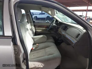 2006 Mercury Grand Marquis GS with VIN 2MEFM74VX6X638763, listed as a IAAI auction lot 41735612 with 123,914 mi miles. Bid and sale history available at carsss.com. Image 5.