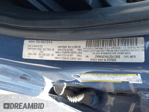 2020 FIAT 500L with VIN ZFBNFACHXLZ042819, listed as a IAAI auction lot 41442734 with 112,406 mi miles and . Bid and sale history available at DreamBid. Image 9.