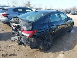 2021 Hyundai Elantra SEL with VIN 5NPLS4AG3MH005342, listed as a IAAI auction lot 41787600 with 85,819 mi miles. Bid and sale history available at carsss.com. Image 4.