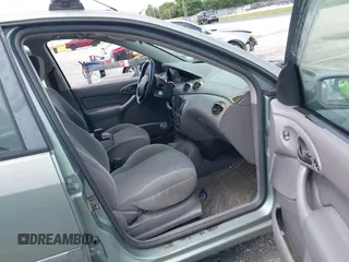 2004 Ford Focus with VIN 3FAFP37Z74R103228, listed as a IAAI auction lot 42658143 with 90,519 mi miles and . Bid and sale history available at DreamBid. Image 5.