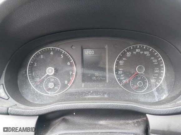 2014 Volkswagen Passat Wolfsburg Ed with VIN 1VWAT7A3XEC085932, listed as a IAAI auction lot 41567573 with 165,154 mi miles. Bid and sale history available at carsss.com. Image 7.