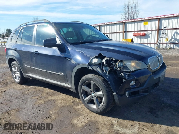2008 BMW X5 3.0si with VIN 5UXFE435X8L006598, listed as a IAAI auction lot 41692431 with 202,730 mi miles. Bid and sale history available at carsss.com. Image 1.
