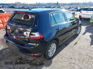 2016 Volkswagen Golf TSI S z VIN 3VW217AU7GM038667, wystawiony jako IAAI lot #41397815 z przebiegiem 52 076 mil mil oraz . Historia ofert i sprzedaży dostępna na DreamBid. Obrazek 4.