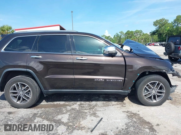 2017 Jeep Grand Cherokee Limited z VIN 1C4RJEBG2HC685835, wystawiony jako IAAI lot #42484718 z przebiegiem 72 095 mil mil oraz . Historia ofert i sprzedaży dostępna na DreamBid. Obrazek 13.