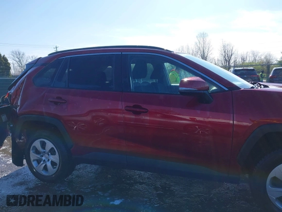 2019 Toyota RAV4 LE with VIN 2T3G1RFVXKC011400, listed as a IAAI auction lot 41957289 with 58,935 mi miles. Bid and sale history available at carsss.com. Image 13.