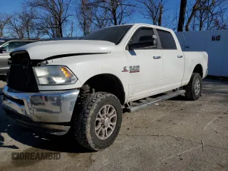 2015 Ram 2500 SLT with VIN 3C6UR5DL9FG691551, listed as a Copart auction lot 46902645 with 203,783 mi miles and Salvage Title. Bid and sale history available at carsss.com. Image 1.