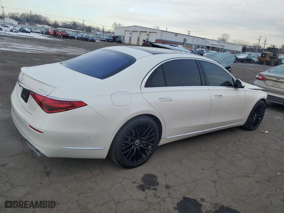 2021 Mercedes-Benz S-Class S 580 with VIN W1K6G7GB9MA038970, listed as a Copart auction lot 41825905 with 58,602 mi miles and Salvage Title. Bid and sale history available at carsss.com. Image 3.