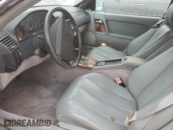 1990 Mercedes-Benz 300 with VIN WDBFA61E5LF010530, listed as a Copart auction lot 49656765 with 115,760 mi miles and Clean Title. Bid and sale history available at DreamBid. Image 7.