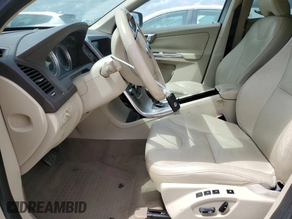2013 Volvo XC60 3.2L with VIN YV4952DL4D2383652, listed as a Copart auction lot 54122265 with 133,516 mi miles and Clean title. Bid and sale history available at DreamBid. Image 7.
