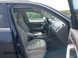 2009 Audi Q5 Premium Plus z VIN WA1KK78R99A051691, wystawiony jako IAAI lot #42354931 z przebiegiem 169 939 mil mil oraz . Historia ofert i sprzedaży dostępna na DreamBid. Obrazek 5.