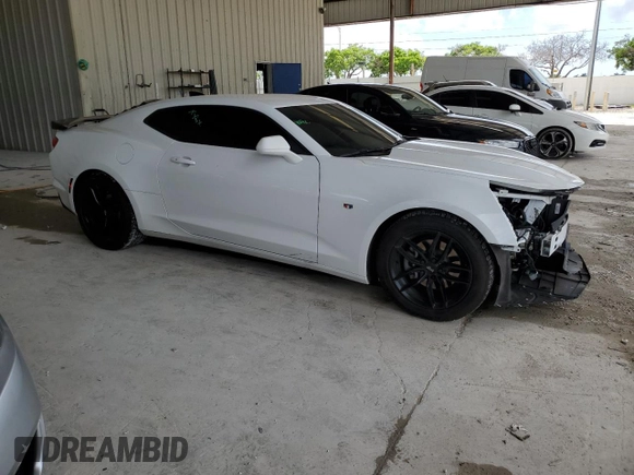 2023 Chevrolet Camaro 1LS with VIN 1G1FB1RX5P0161098, listed as a Copart auction lot 59539034 with 10,118 mi miles and Salvage Title. Bid and sale history available at carsss.com. Image 4.