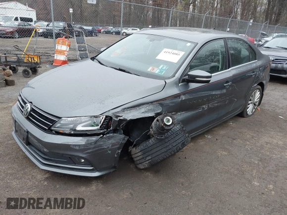 2016 Volkswagen Jetta Sedan 1.8T SEL with VIN 3VWL17AJ4GM251702, listed as a IAAI auction lot 41924085 with 93,605 mi miles. Bid and sale history available at carsss.com. Image 17.
