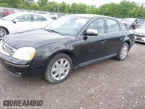 2007 Ford Five Hundred Limited z VIN 1FAHP28177G157927, wystawiony jako IAAI lot #42328521 z przebiegiem 111 850 mil mil oraz . Historia ofert i sprzedaży dostępna na DreamBid. Obrazek 2.