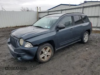 2008 Jeep Compass Sport with VIN 1J8FT47W68D529310, listed as a Copart auction lot 50400015 with 164,110 mi miles and Salvage Title. Bid and sale history available at carsss.com. Image 1.