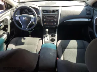 2014 Nissan Altima 2.5 S with VIN 1N4AL3AP4EN200565, listed as a Copart auction lot 52297985 with 123,920 mi miles and Salvage Title. Bid and sale history available at carsss.com. Image 8.