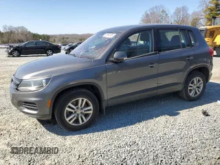 2014 Volkswagen Tiguan SE z VIN WVGAV3AX8EW619044, wystawiony jako Copart lot #46990185 z przebiegiem 171 972 mil mil oraz Szkoda całkowita • Salvage title. Historia ofert i sprzedaży dostępna na DreamBid. Obrazek 1.