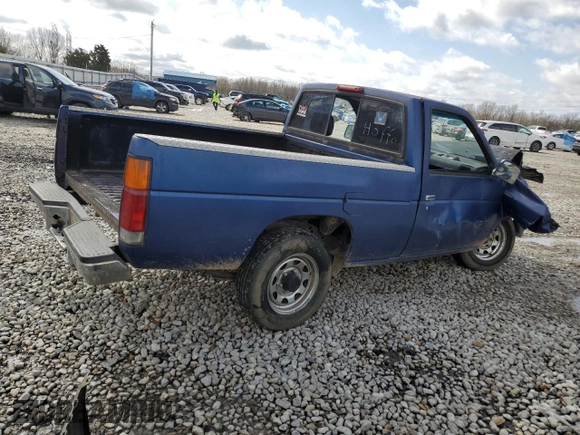 1996 Nissan Frontier XE z VIN 1N6SD11S5TC335953, wystawiony jako Copart lot #49104755 z przebiegiem 216 288 mil mil oraz Szkoda całkowita • Salvage title. Historia ofert i sprzedaży dostępna na DreamBid. Obrazek 3.