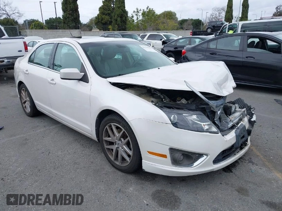 2011 Ford Fusion SEL with VIN 3FAHP0JA6BR298200, listed as a IAAI auction lot 41714463 with 131,391 mi miles. Bid and sale history available at carsss.com. Image 1.