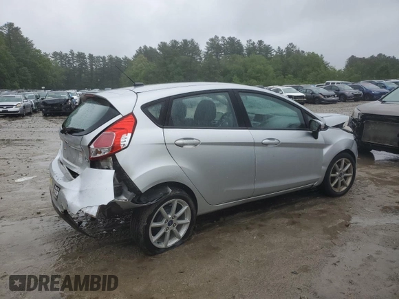 2015 Ford Fiesta SE z VIN 3FADP4EJ2FM200721, wystawiony jako Copart lot #58265735 z przebiegiem Nie podano mil oraz Czysty tytuł • Clean title. Historia ofert i sprzedaży dostępna na DreamBid. Obrazek 3.