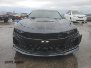 2019 Chevrolet Camaro 2SS z VIN 1G1FG1R79K0148316, wystawiony jako Copart lot #50399705 z przebiegiem 31 731 mil mil oraz Szkoda całkowita • Salvage title. Historia ofert i sprzedaży dostępna na DreamBid. Obrazek 5.