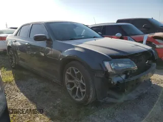 2018 Chrysler 300 S with VIN 2C3CCABG6JH227442, listed as a Copart auction lot 46316585 with 118,187 mi miles and Salvage Title. Bid and sale history available at DreamBid. Image 4.