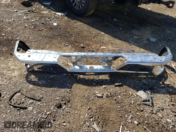 2020 Ford F-250 XL z VIN 1FT7W2BN4LEE02886, wystawiony jako Copart lot #60288484 z przebiegiem 99 324 mil mil oraz Szkoda całkowita • Salvage title. Historia ofert i sprzedaży dostępna na DreamBid. Obrazek 14.