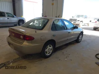 2005 Chevrolet Cavalier z VIN 1G1JC52F557102928, wystawiony jako IAAI lot #42503240 z przebiegiem 258 303 mil mil oraz . Historia ofert i sprzedaży dostępna na DreamBid. Obrazek 4.