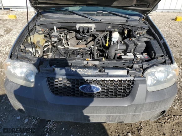2006 Ford Escape XLS with VIN 1FMYU92Z86KA56686, listed as a Copart auction lot 47642045 with 196,804 mi miles and Clean Title. Bid and sale history available at carsss.com. Image 12.