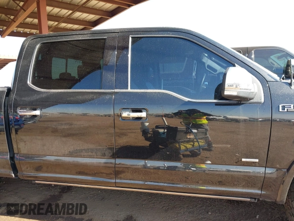 2015 Ford F-150 XLT with VIN 1FTFW1EG2FFA56032, listed as a IAAI auction lot 41435826 with 128,996 mi miles and . Bid and sale history available at carsss.com. Image 14.