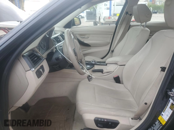 2013 BMW 3 Series 328i xDrive with VIN WBA3B5C58DF598401, listed as a Copart auction lot 54090625 with 173,508 mi miles and Clean Title. Bid and sale history available at carsss.com. Image 7.