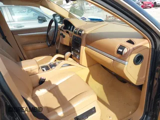 2010 Porsche Cayenne с VIN WP1AA2AP4ALA06259, выставлен на аукционе IAAI как лот 42185601 с пробегом 112 924 миль миль и . История ставок и продаж доступна на DreamBid. Изображение 5.