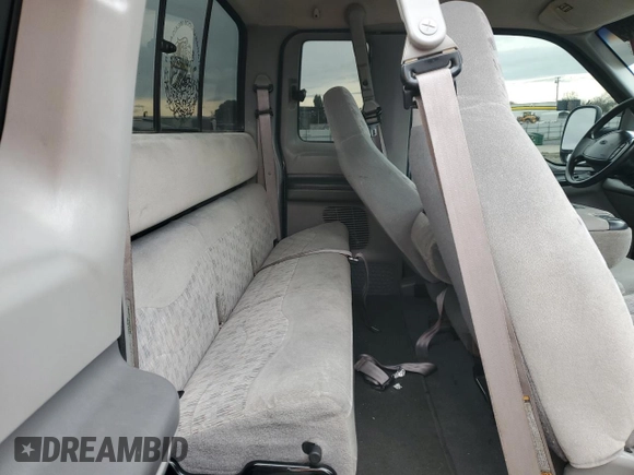 1999 Ford F-250 XL with VIN 1FTNX20L3XEB76271, listed as a Copart auction lot 43633095 with 166,947 mi miles and Salvage title. Bid and sale history available at DreamBid. Image 11.